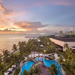 فندق Sofitel Philippine Plaza Manila, باساي